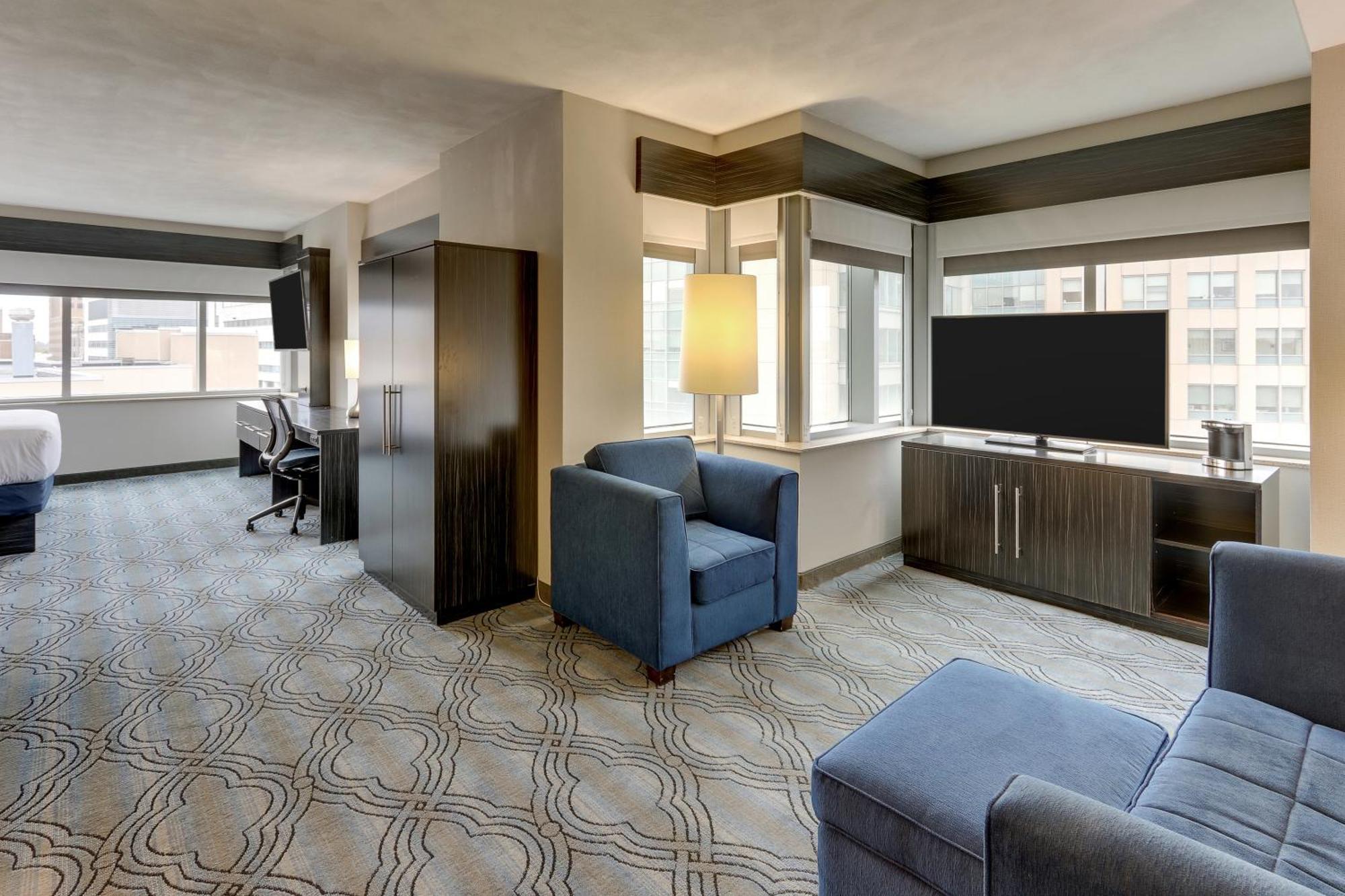 Doubletree By Hilton St. Louis Forest Park Exteriér fotografie